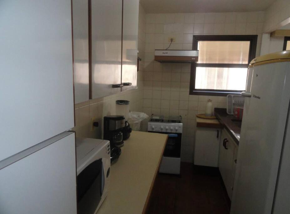 Apartamento Pitangueiras Com Cadeira E Guarda-Sol Exclusivo, Limpeza Diaria, Piscina Climatizada E Wi-Fi Guarujá Exterior foto